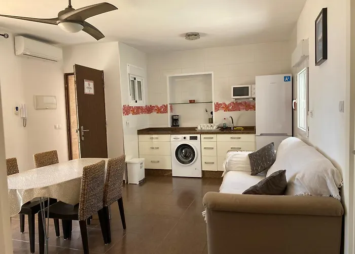 Semesterbostad Tu Refugio En La Costa Del Sol, Playa Y Centro A Un Paso